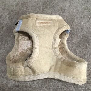 Voyager Beige step-in Pet Harness, size XS, NWOT.